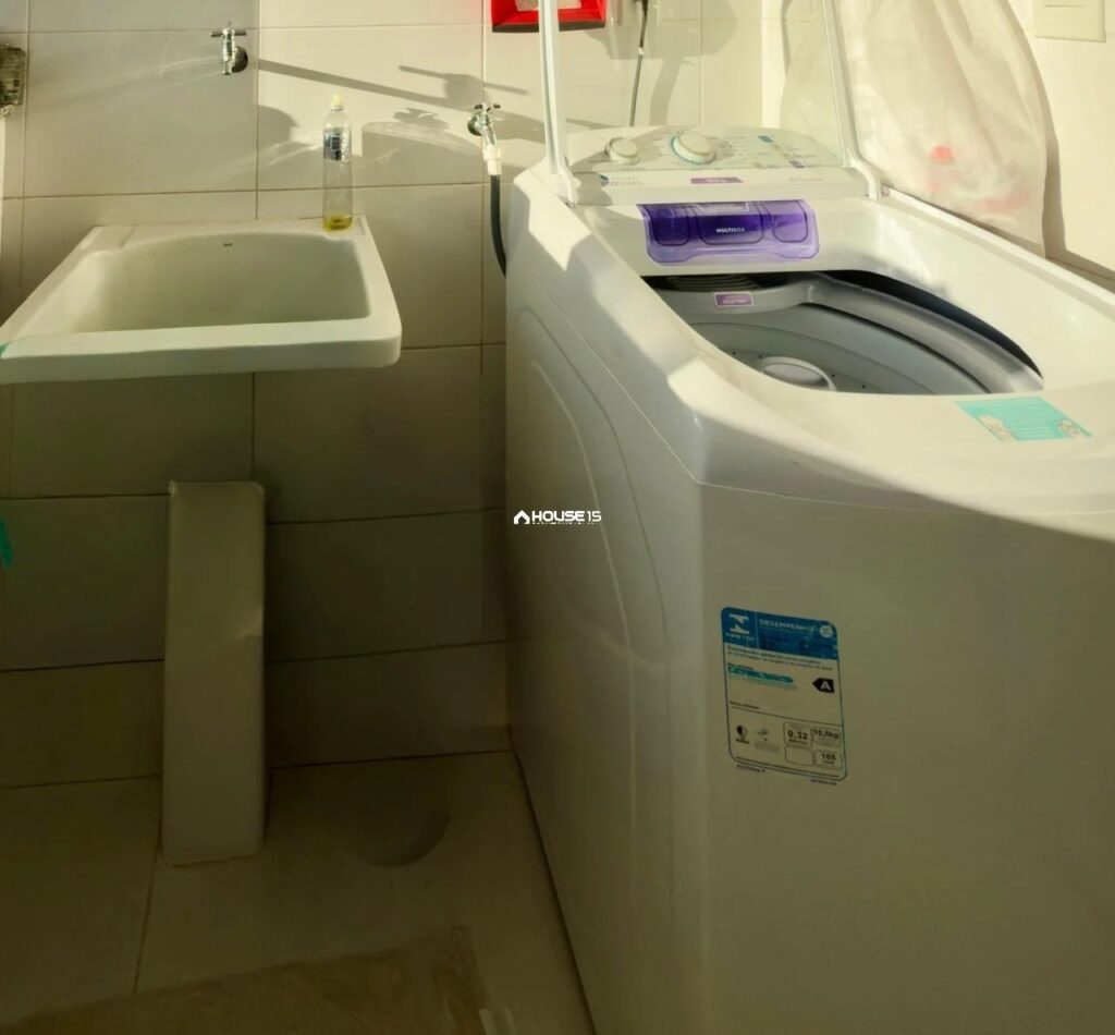 imgi_51_itB94_104616953d8200b169