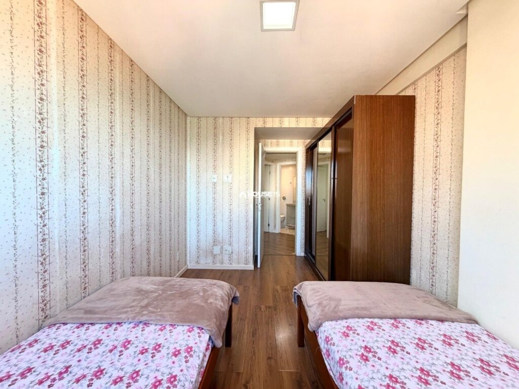 imgi_24_iCB769_1065369cc05c2c5f68