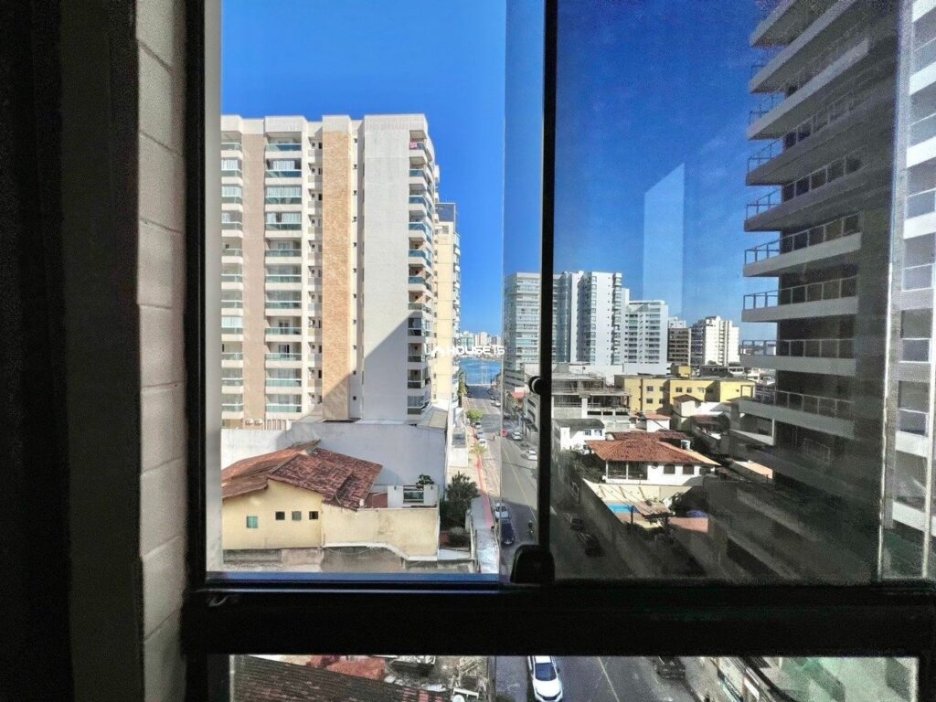 imgi_26_io71W3Qg126661riN7b5_1069069dfbf499d0da